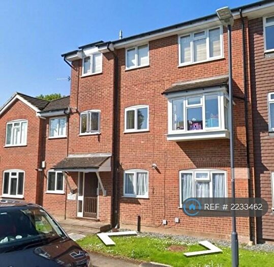 1 Bedroom Flat To Rent In Willow Court, Harrow, HA2