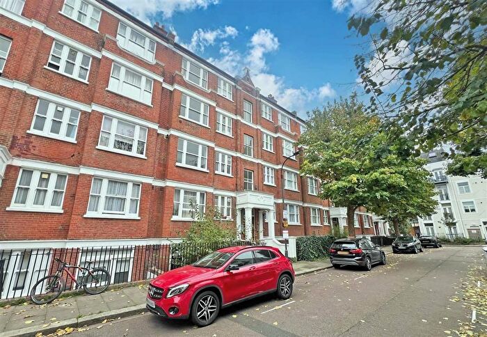 1 Bedroom Flat For Sale In Porten Road, London, W14