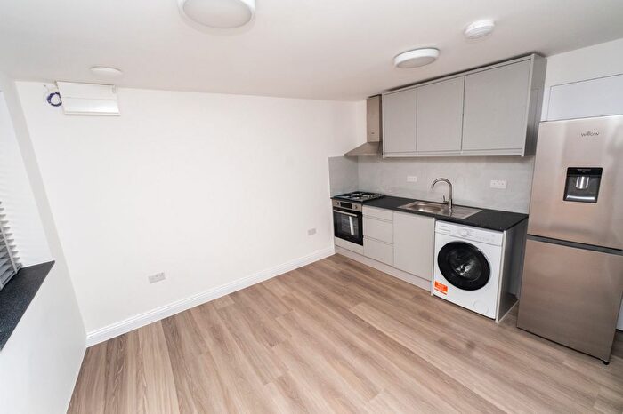 Studio To Rent In Stag Lane, Edgware, HA8