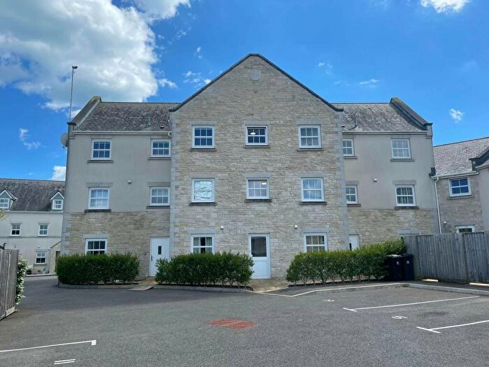 2 Bedroom Flat To Rent In Alm Place, Easton, Portland, Dorset, DT5