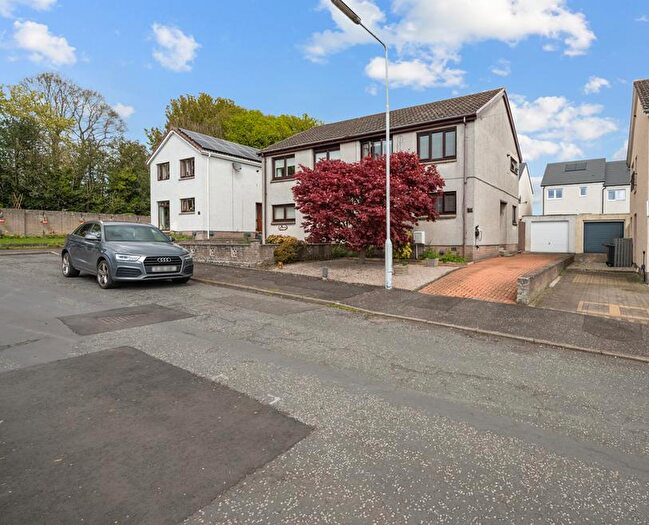 3 Bedroom Semi-Detached House For Sale In Manse Park, Leven, Fife, KY8
