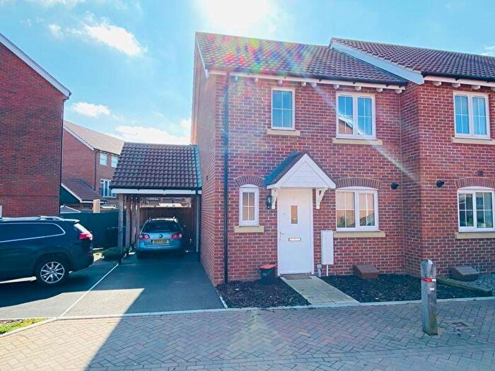 3 Bedroom Terraced House To Rent In Leigh Road, Sittingbourne, ME10