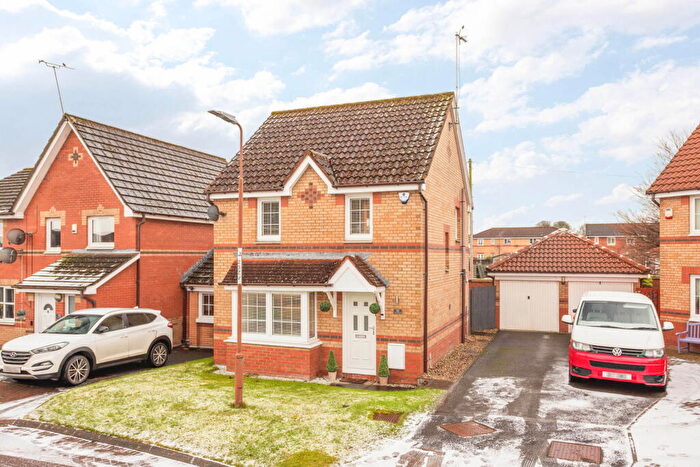 3 Bedroom Detached House For Sale In Nicol Road, Broxburn, EH52