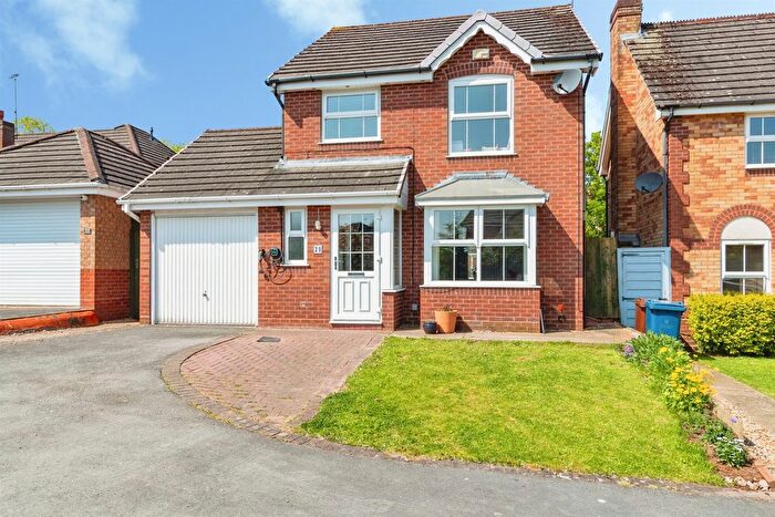 3 Bedroom Detached House For Sale In Cole Drive, Stafford, ST16