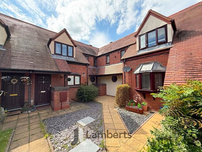 2 Bedroom Terraced House For Sale In Atcheson Close, Studley, B80