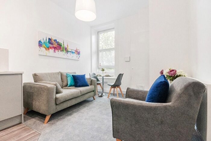 2 Bedroom Flat To Rent In Morningside Road, Edinburgh, EH10