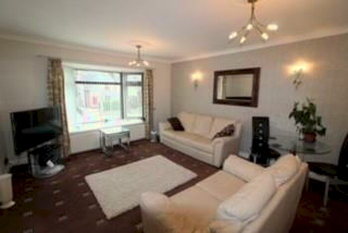 1 Bedroom Apartment To Rent In A Huddersfield Road, Barnsley, S75