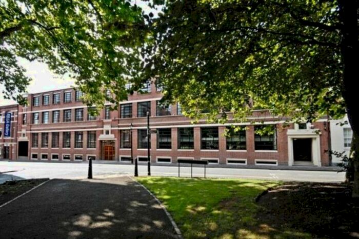 Apartment To Rent In St Pauls Place, St Pauls Square, Birmingham, B3