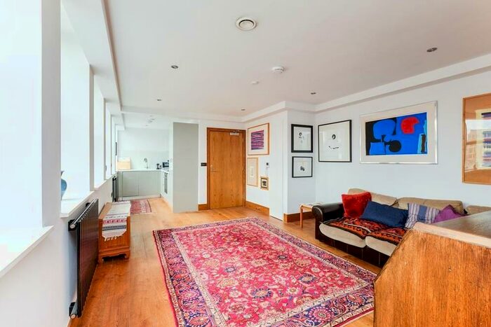 1 Bedroom Apartment To Rent In Great Charles Street Queensway, Birmingham, B3