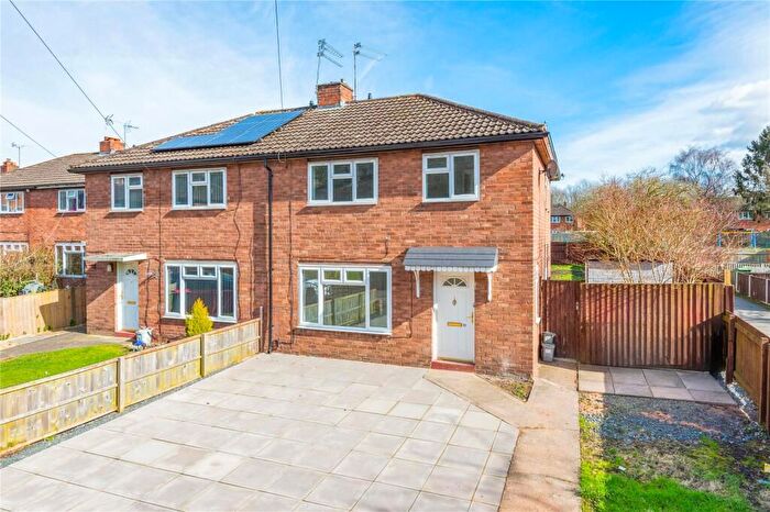 3 Bedroom Semi-Detached House For Sale In Third Avenue, Ketley Bank, Telford, TF2