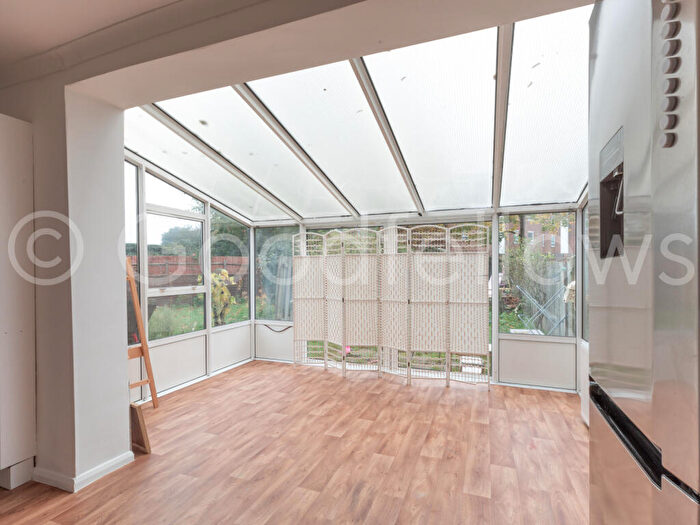 2 Bedroom End Of Terrace House To Rent In Farm Road, Morden, SM4