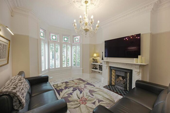 5 Bedroom House For Sale In Ryder Street, Pontcanna, Cardiff, CF11