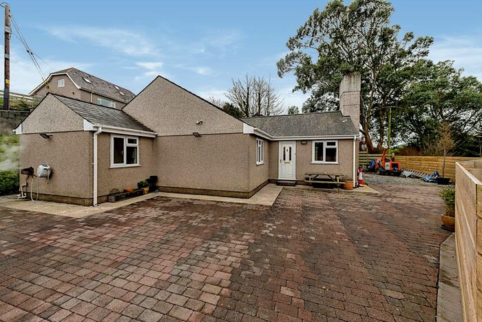 3 Bedroom Bungalow For Sale In Sarn Mellteyrn, Gwynedd, LL53
