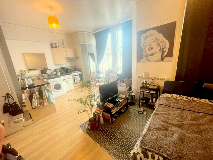 Studio To Rent In Church Lane, Crouch End, N8