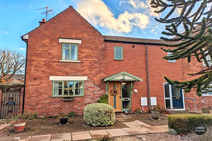 3 Bedroom Semi Detached House For Sale In Breinton Road, Hereford, HR4