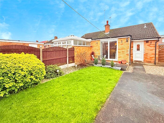 2 Bedroom Bungalow For Sale In Harfry Walk, Goole, East Yorkshire, DN14