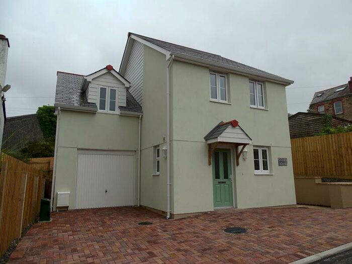 3 Bedroom Detached House To Rent In Rosevallon Lane, Bodmin, PL31