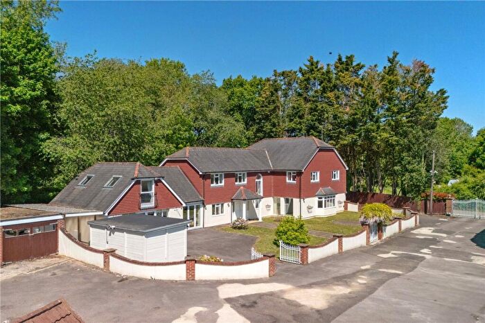8 Bedroom Detached House For Sale In Blackmill Lane, Norton, PO18