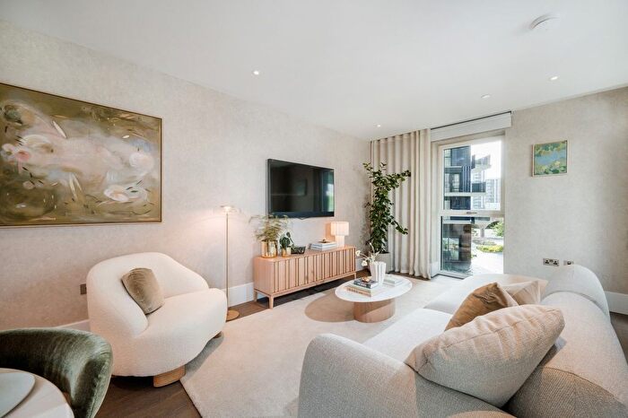 1 Bedroom Flat For Sale In White City Living, Wood Lane, W12
