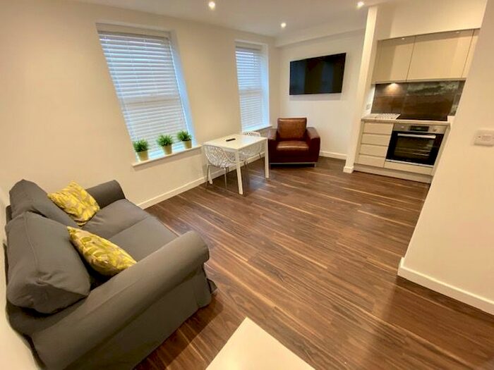 1 Bedroom Flat To Rent In Lancing Road, Sheffield, S2