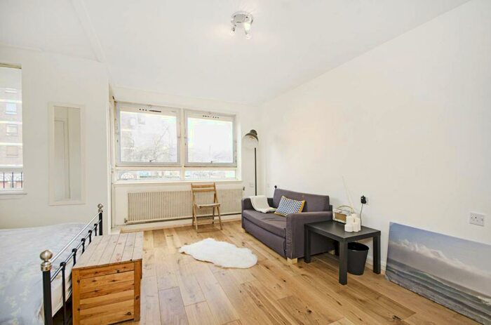Studio To Rent In Penshurst Road, Victoria Park, London, E9