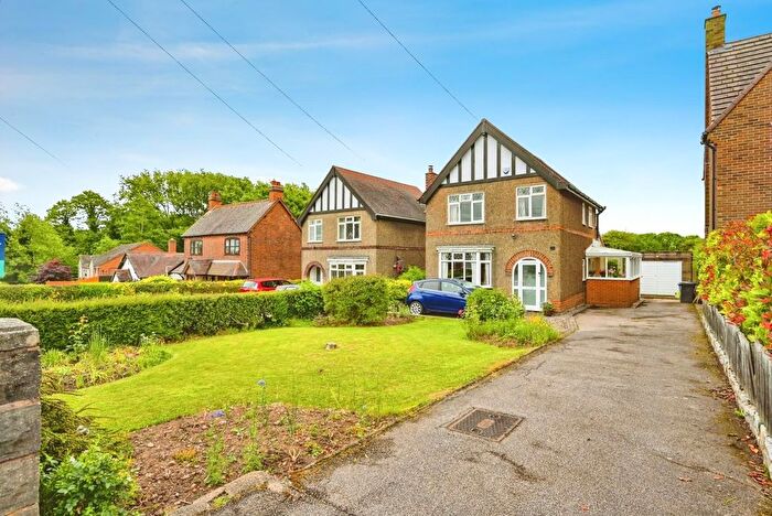 3 Bedroom Detached House For Sale In New Road, Armitage, WS15