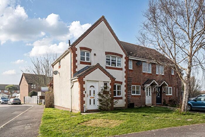 3 Bedroom Semi Detached House For Sale In Silver Birch Drive, Middleton On Sea, PO22