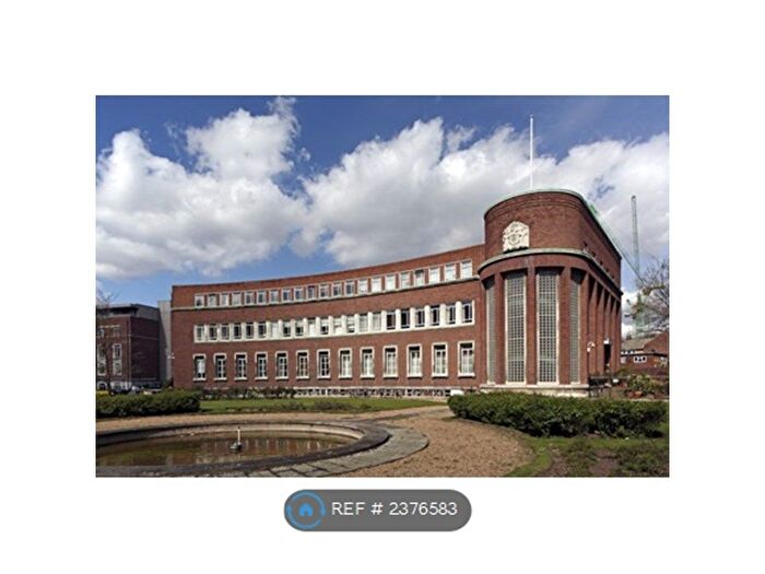 2 Bedroom Flat To Rent In The Laboratory Building, London, EC1R