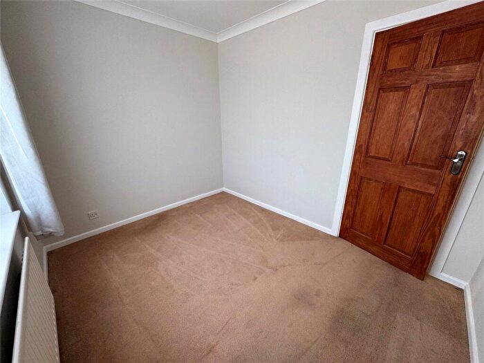 2 Bedroom Bungalow For Sale In Thorpe Road, Clacton-on-Sea, Essex, CO15