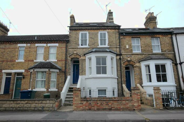 5 Bedroom House To Rent In Marlborough Road, OX1