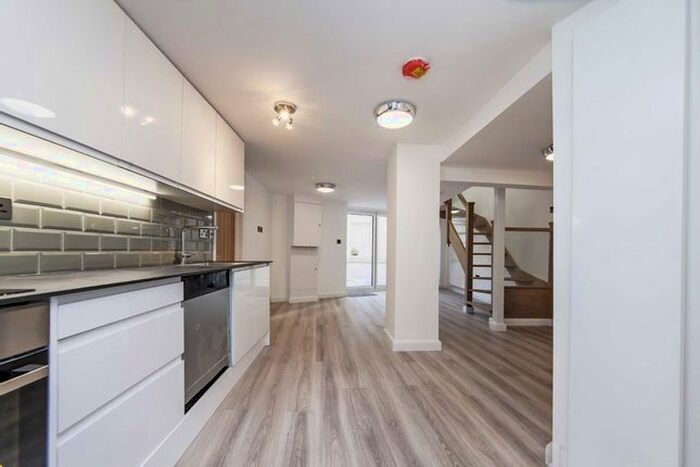 1 Bedroom Flat To Rent In Horseferry Road, London, SW1P