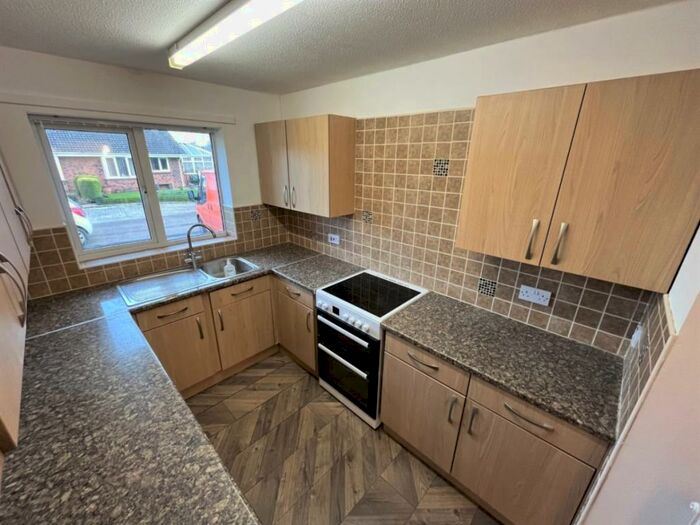 2 Bedroom Bungalow To Rent In Hickleton Court, Thurnscoe, S63
