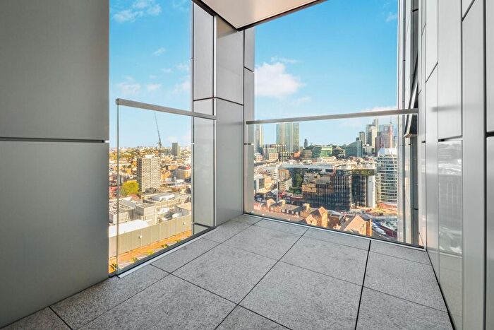1 Bedroom Apartment For Sale In City Road London, EC1V