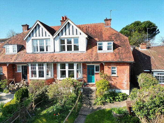 3 Bedroom Semi Detached House For Sale In Winchester Street, Overton, RG25