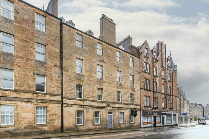 2 Bedroom Terraced House To Rent In Buccleuch Street, Newington, Edinburgh, EH8