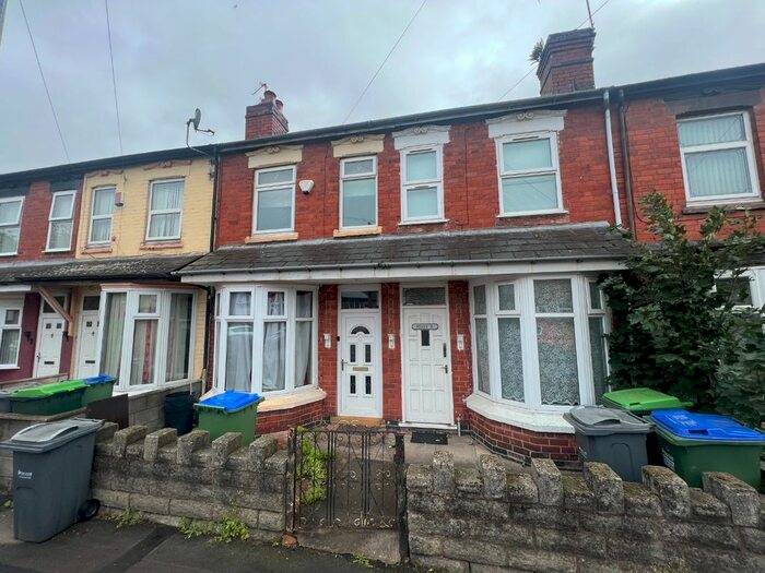 2 Bedroom Semi-Detached House To Rent In Rosefield Road, Smethwick, West Midlands, B67