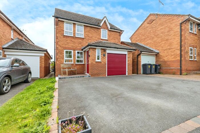 3 Bedroom Detached House For Sale In Old Chapel Road, Skellingthorpe, LN6