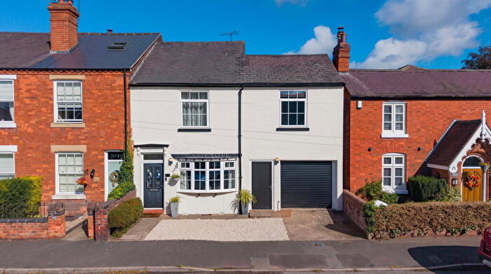 3 Bedroom End Of Terrace House For Sale In Belbroughton Road, Blakedown, DY10