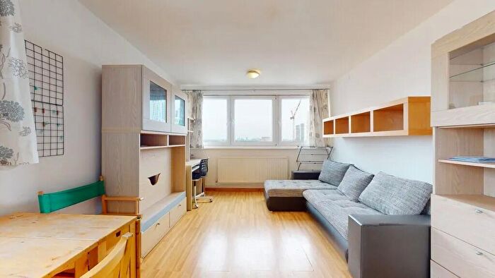 1 Bedroom Flat To Rent In Gambier House, Mora Street, London, EC1V