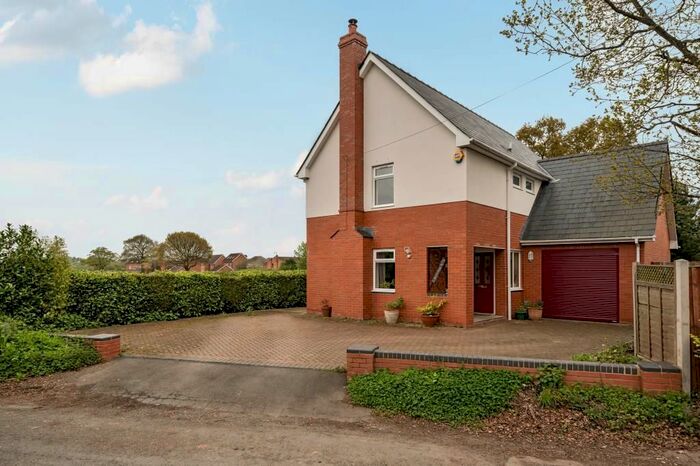 4 Bedroom Detached House For Sale In Huntington Lane, Hereford, HR4