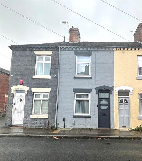 3 Bedroom Terraced House To Rent In Brakespeare Street, Goldenhill, Stoke-On-Trent, ST6
