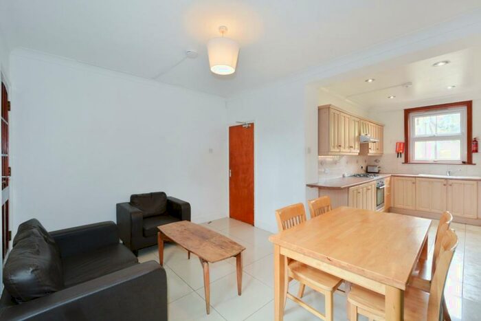 5 Bedroom Terraced House To Rent In Driffield Road, London, E3