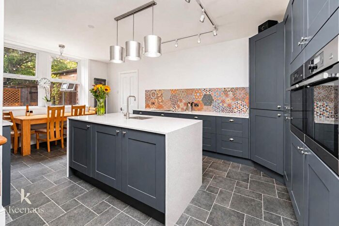 6 Bedroom Semi Detached House For Sale In Lodge Lane, Bacup, OL13