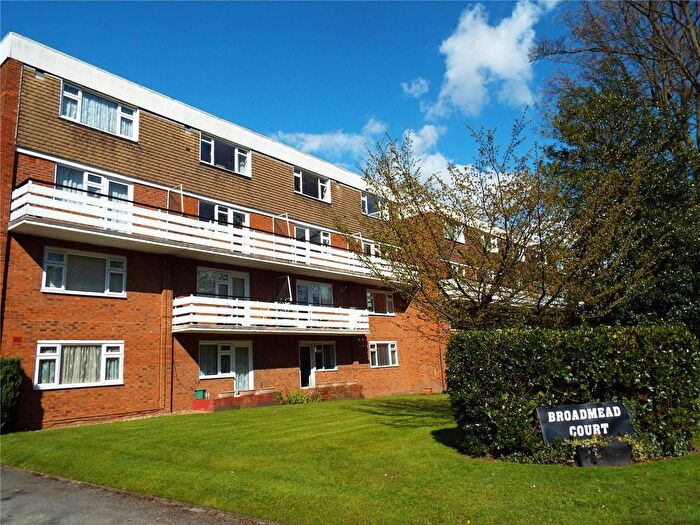 2 Bedroom Flat For Sale In Broad Lane, Coventry, West Midlands, CV5