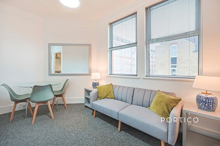 1 Bedroom Flat To Rent In Fulham High Street, London, SW6