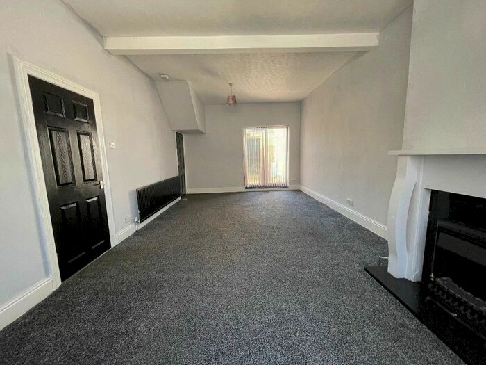 3 Bedroom Terraced House To Rent In Duke Street, Hartlepool, TS26