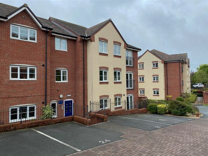 2 Bedroom Flat To Rent In Millstone Court, Stone, ST15