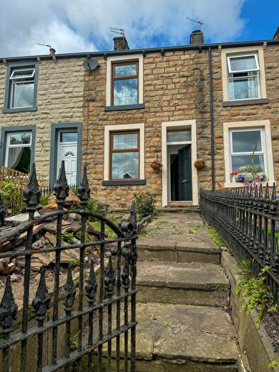 2 Bedroom Terraced House For Sale In Partridge Hill Street, Padiham, Burnley, BB12