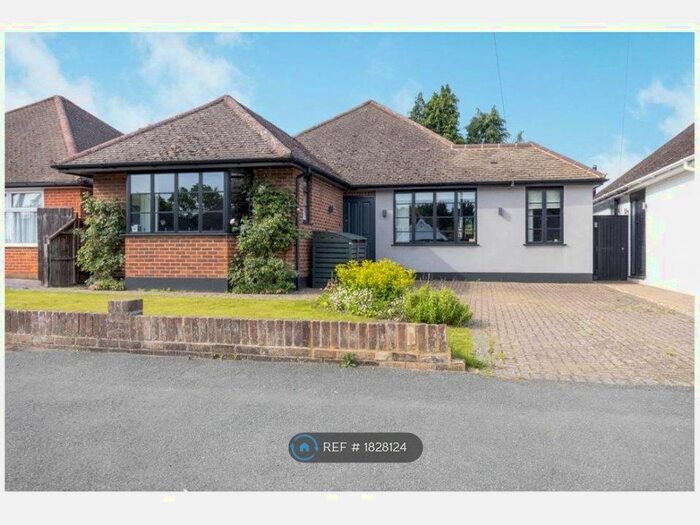 4 Bedroom Bungalow To Rent In Oakington Avenue, Little Chalfont, HP6