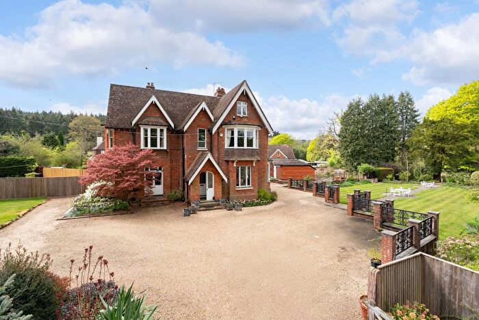 6 Bedroom Semi-Detached House For Sale In Redlands Bank House, Horsham Road, Mid Holmwood, RH5